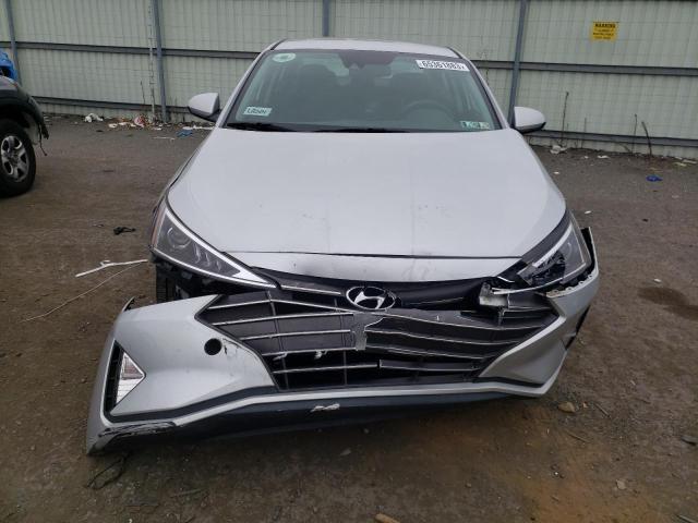 Photo 4 VIN: KMHD84LF5KU792736 - HYUNDAI ELANTRA SE 