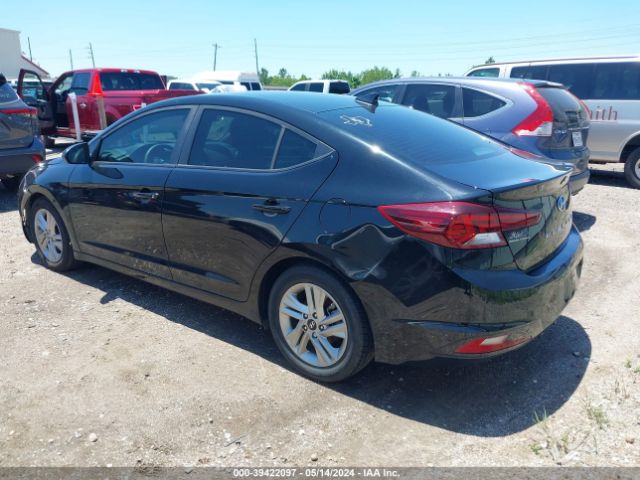 Photo 2 VIN: KMHD84LF5KU854751 - HYUNDAI ELANTRA 