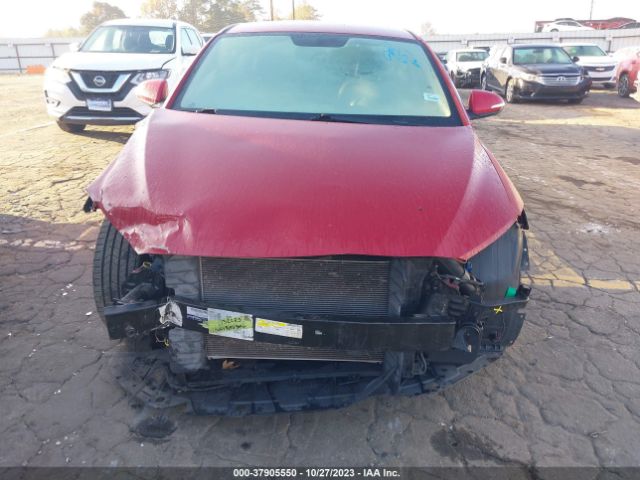 Photo 5 VIN: KMHD84LF6HU060561 - HYUNDAI ELANTRA 