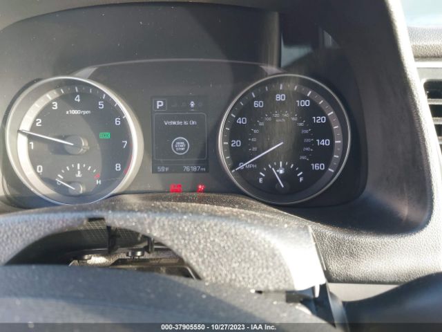 Photo 6 VIN: KMHD84LF6HU060561 - HYUNDAI ELANTRA 