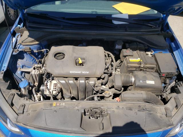 Photo 6 VIN: KMHD84LF6HU107216 - HYUNDAI ELANTRA SE 