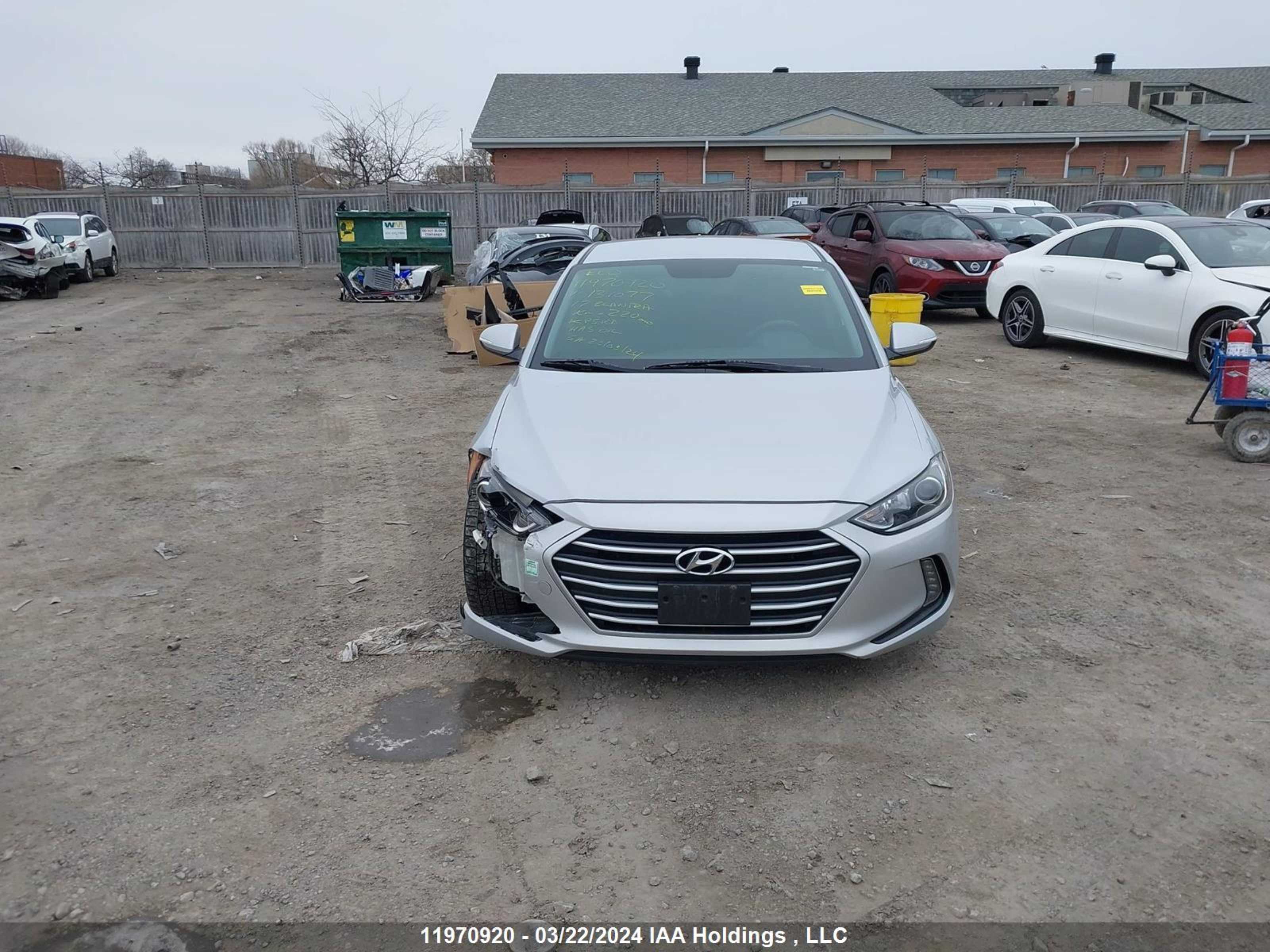 Photo 12 VIN: KMHD84LF6HU131077 - HYUNDAI ELANTRA 