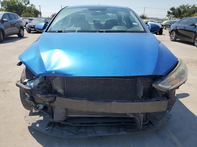 Photo 4 VIN: KMHD84LF6HU137851 - HYUNDAI ELANTRA SE 