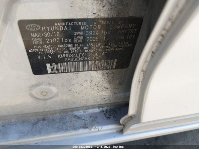 Photo 8 VIN: KMHD84LF6HU156142 - HYUNDAI ELANTRA 