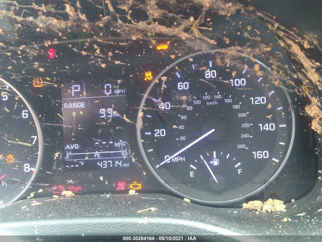 Photo 6 VIN: KMHD84LF6HU173409 - HYUNDAI ELANTRA 