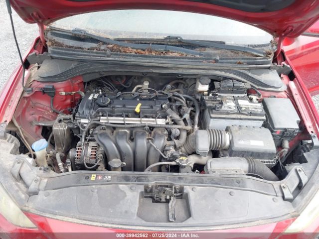 Photo 9 VIN: KMHD84LF6HU246360 - HYUNDAI ELANTRA 