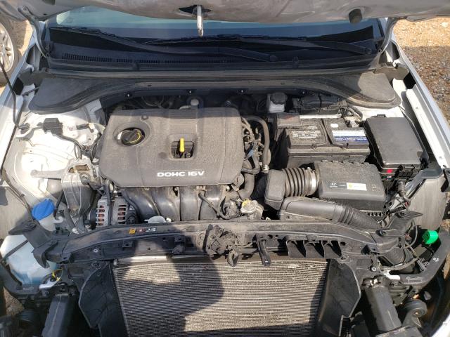 Photo 6 VIN: KMHD84LF6HU248139 - HYUNDAI ELANTRA SE 