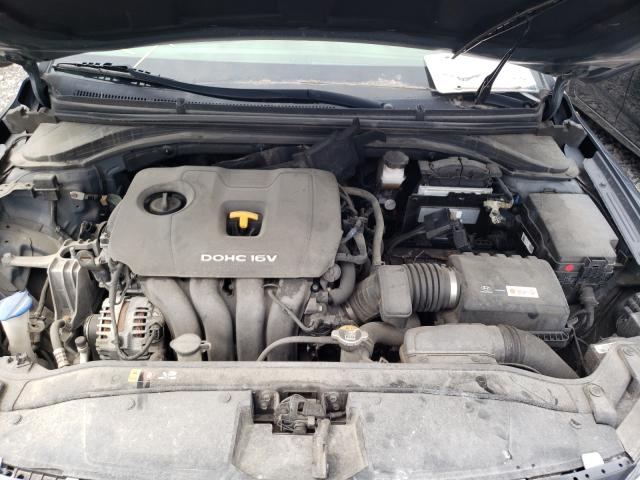 Photo 6 VIN: KMHD84LF6HU253101 - HYUNDAI ELANTRA SE 