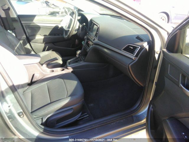 Photo 4 VIN: KMHD84LF6HU263840 - HYUNDAI ELANTRA 