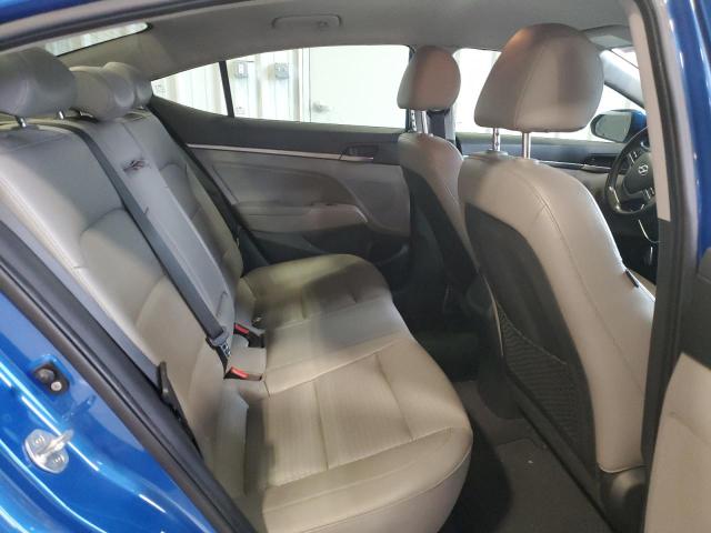 Photo 9 VIN: KMHD84LF6HU267550 - HYUNDAI ELANTRA 