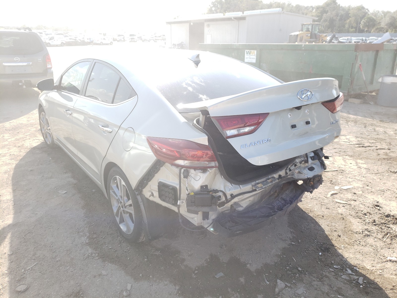 Photo 2 VIN: KMHD84LF6HU282744 - HYUNDAI ELANTRA SE 