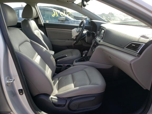 Photo 4 VIN: KMHD84LF6HU357877 - HYUNDAI ELANTRA SE 