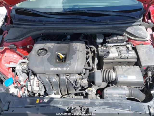 Photo 9 VIN: KMHD84LF6HU370466 - HYUNDAI ELANTRA 