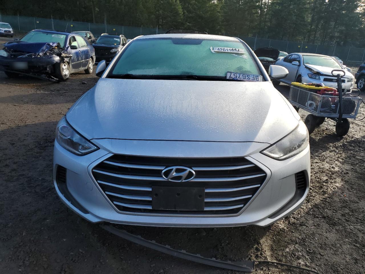 Photo 4 VIN: KMHD84LF6HU381208 - HYUNDAI ELANTRA 