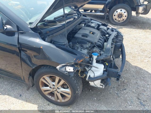 Photo 5 VIN: KMHD84LF6HU388840 - HYUNDAI ELANTRA 