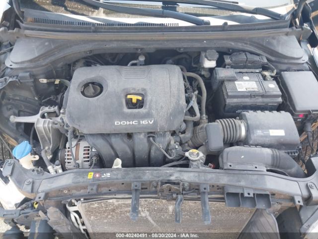 Photo 9 VIN: KMHD84LF6HU388840 - HYUNDAI ELANTRA 