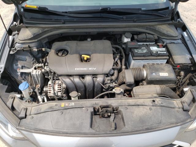 Photo 6 VIN: KMHD84LF6HU407595 - HYUNDAI ELANTRA SE 