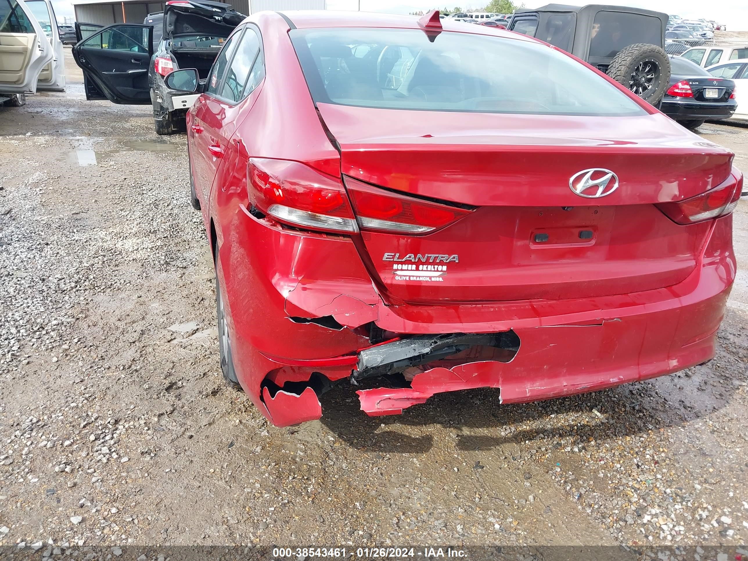 Photo 5 VIN: KMHD84LF6HU408892 - HYUNDAI ELANTRA 