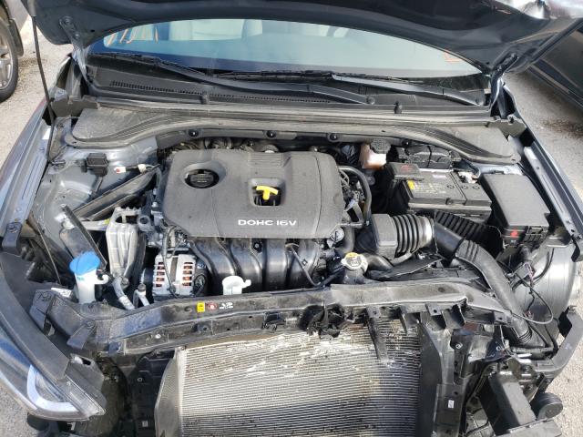 Photo 6 VIN: KMHD84LF6HU425028 - HYUNDAI ELANTRA SE 