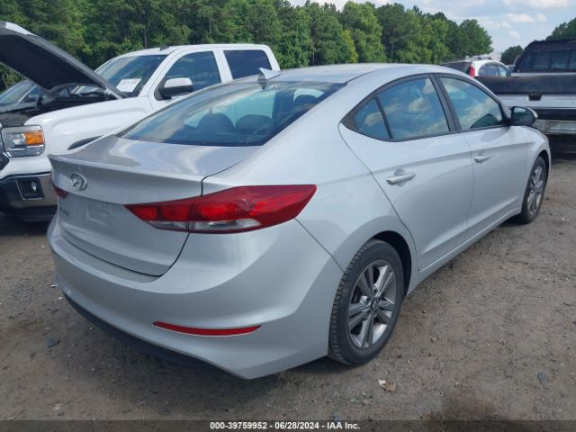 Photo 3 VIN: KMHD84LF6JU467009 - HYUNDAI ELANTRA 