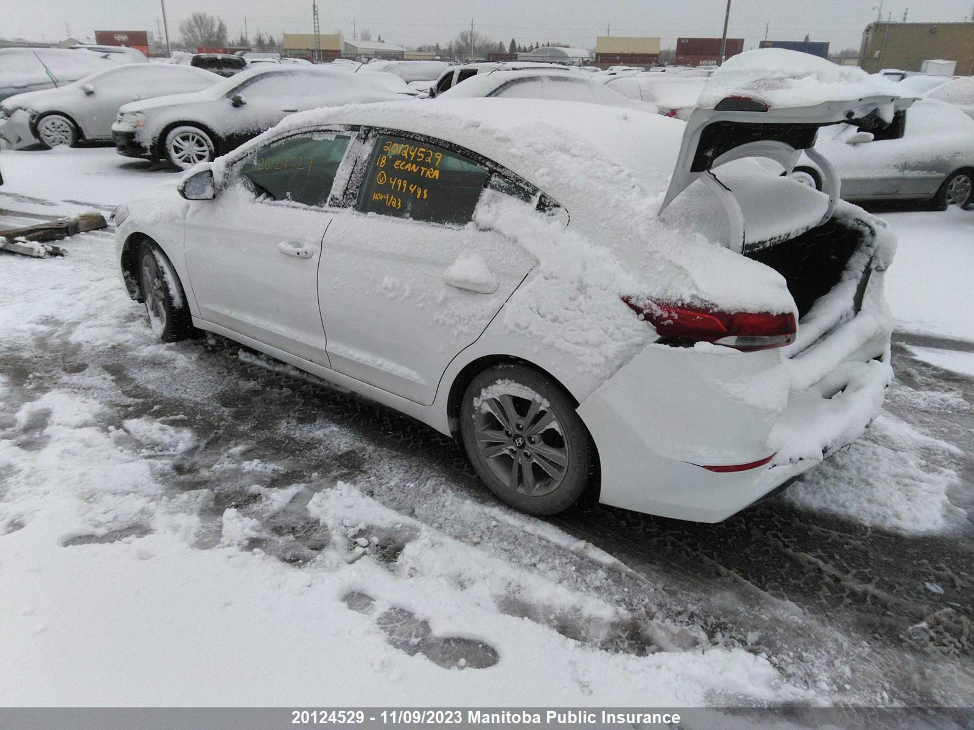 Photo 2 VIN: KMHD84LF6JU499488 - HYUNDAI ELANTRA 