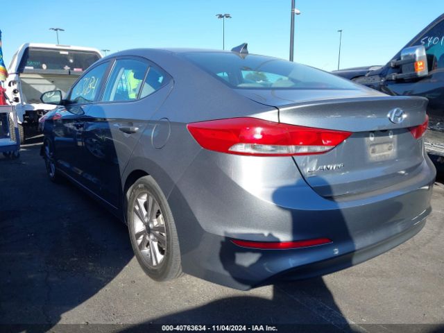 Photo 2 VIN: KMHD84LF6JU556532 - HYUNDAI ELANTRA 