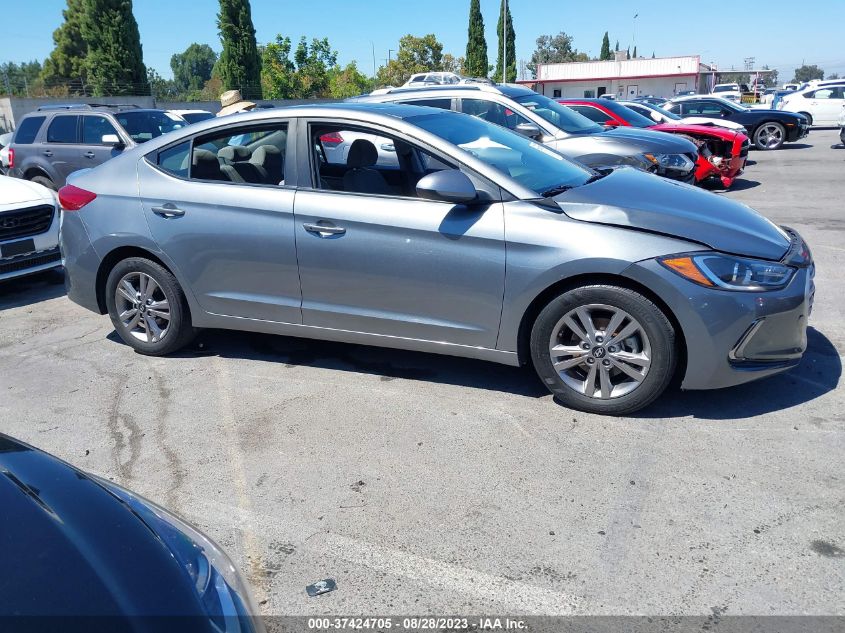 Photo 12 VIN: KMHD84LF6JU560824 - HYUNDAI ELANTRA 