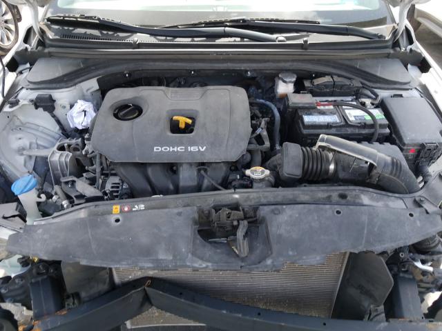 Photo 6 VIN: KMHD84LF6JU570916 - HYUNDAI ELANTRA SE 