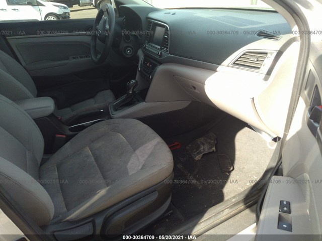 Photo 4 VIN: KMHD84LF6JU574173 - HYUNDAI ELANTRA 