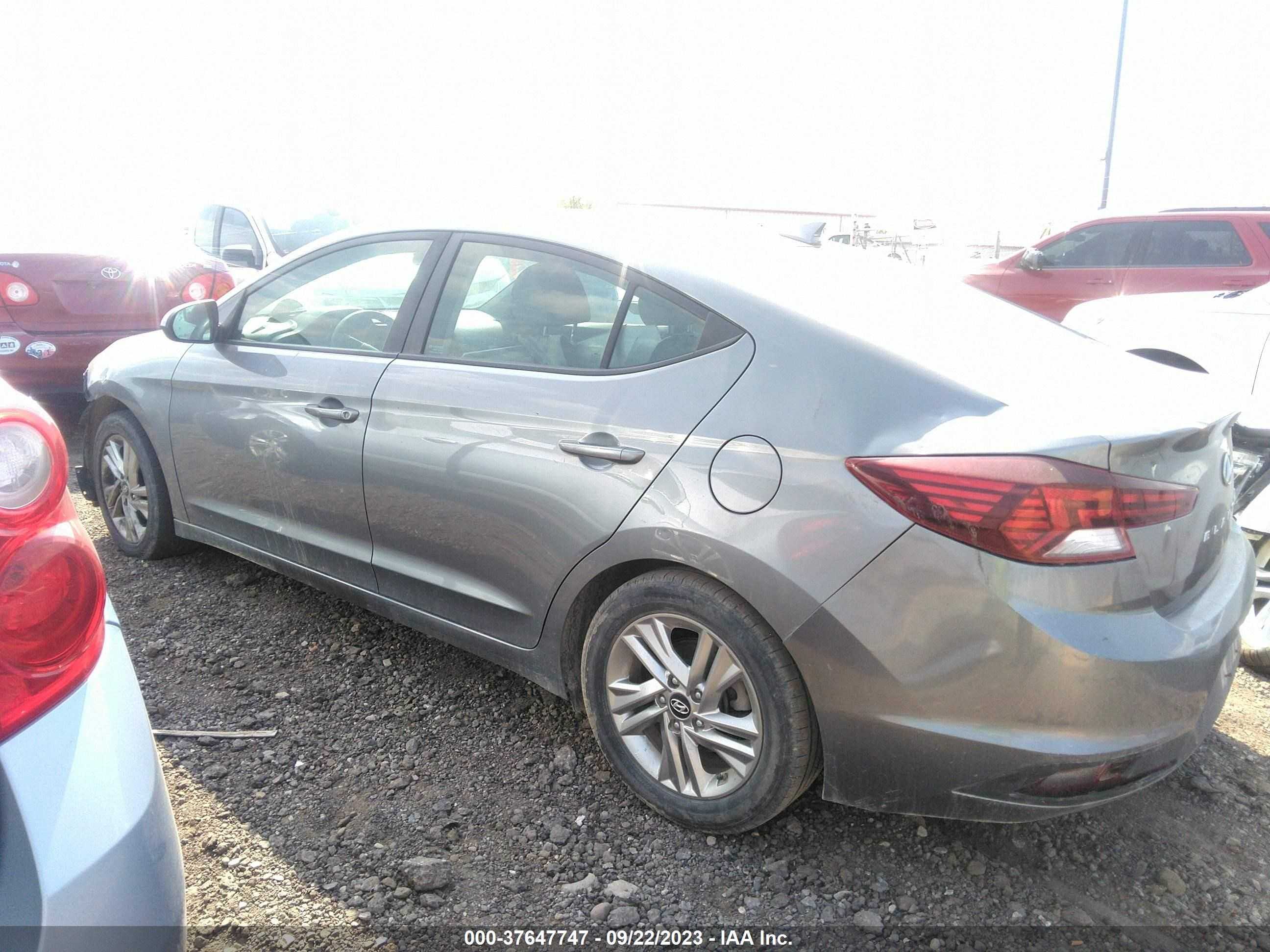 Photo 13 VIN: KMHD84LF6KU745313 - HYUNDAI ELANTRA 