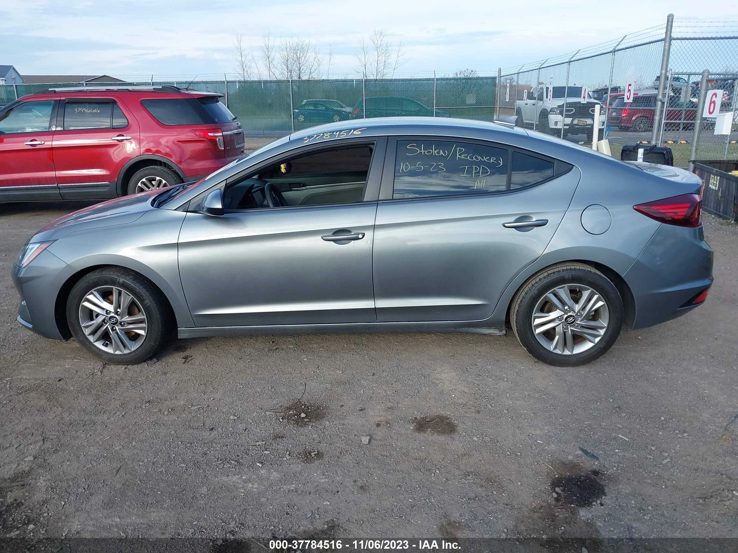 Photo 12 VIN: KMHD84LF6KU771023 - HYUNDAI ELANTRA 