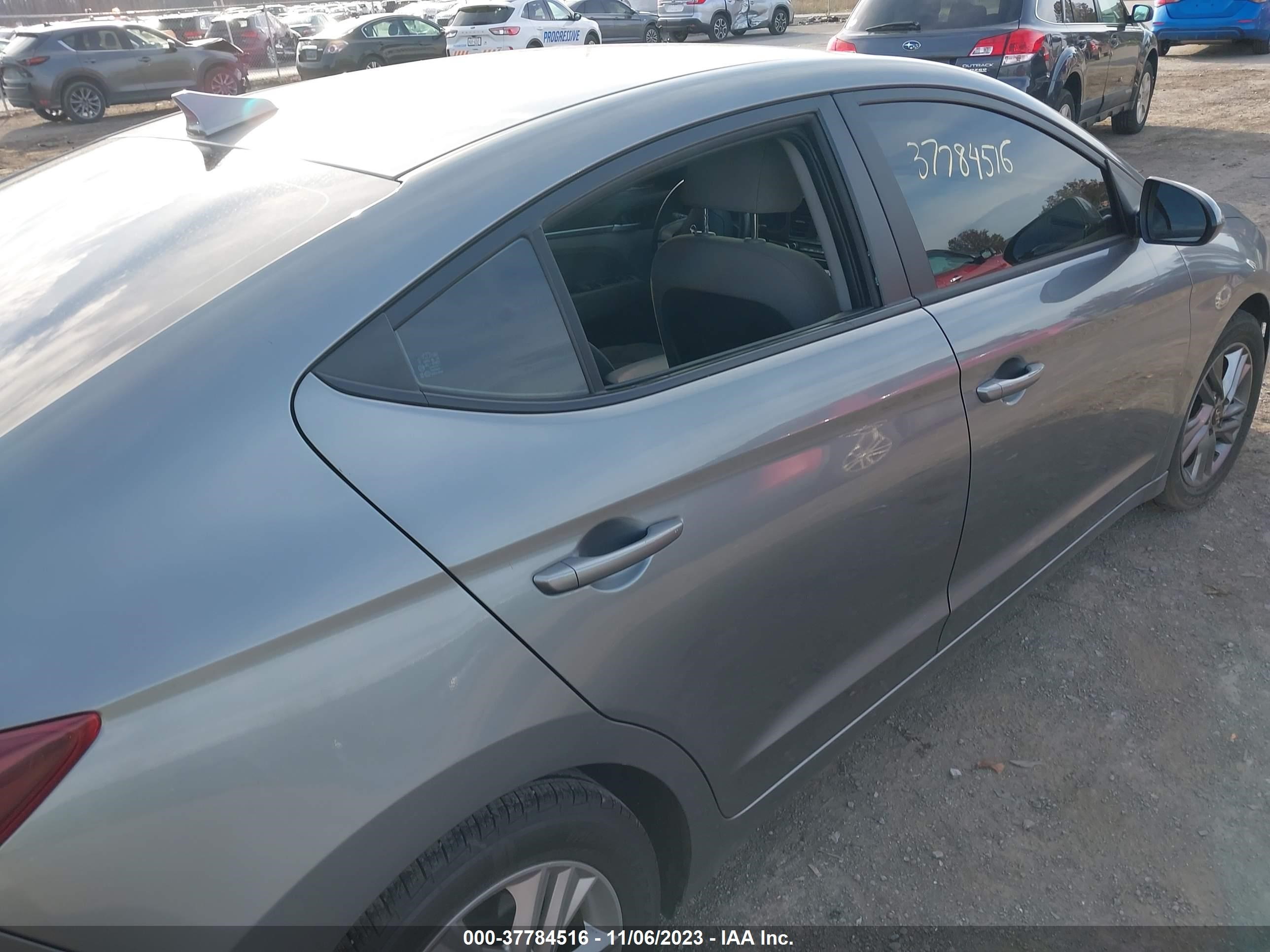 Photo 5 VIN: KMHD84LF6KU771023 - HYUNDAI ELANTRA 