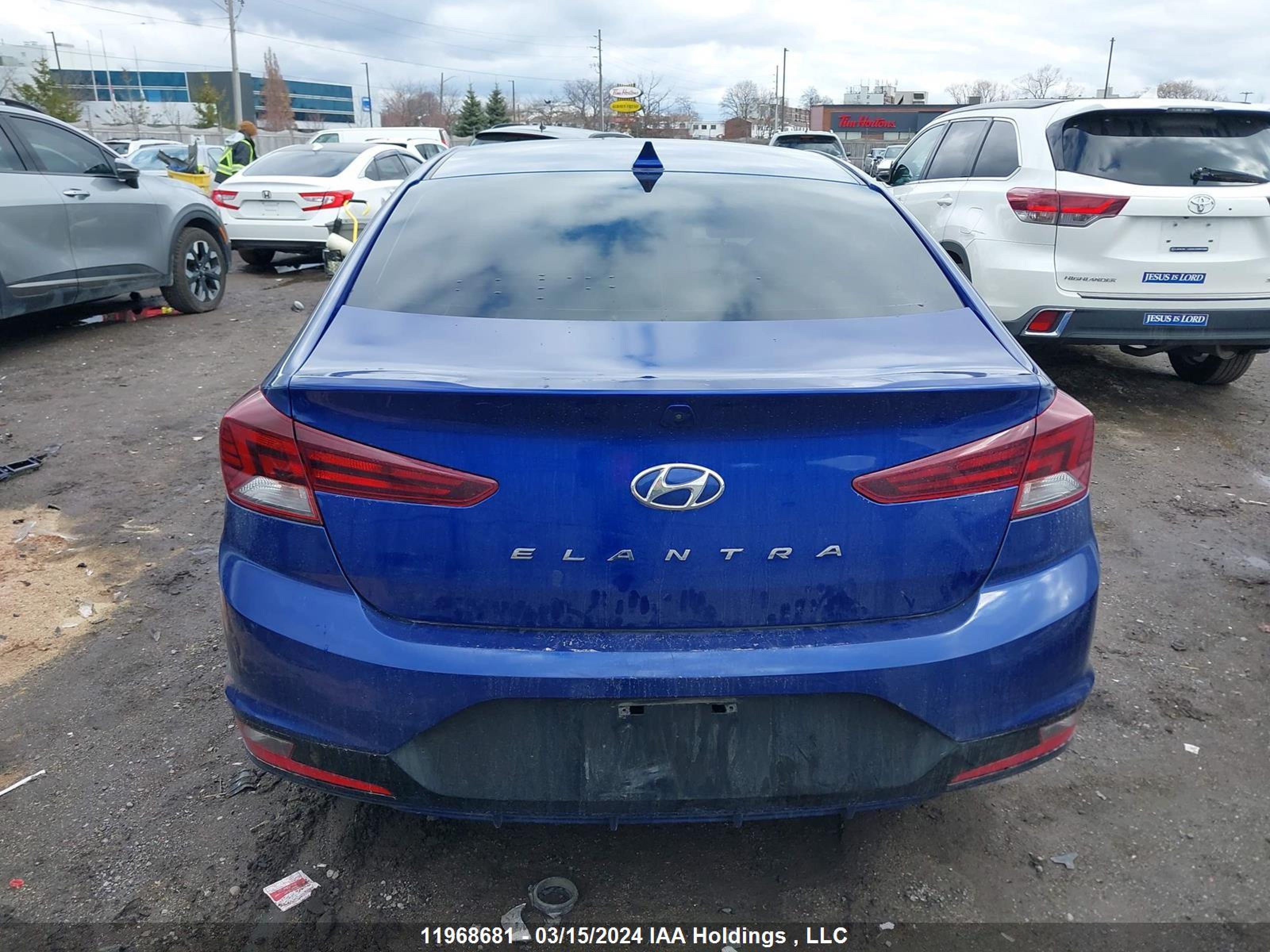 Photo 15 VIN: KMHD84LF6KU807681 - HYUNDAI ELANTRA 