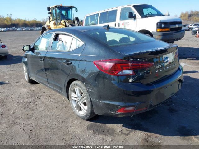 Photo 2 VIN: KMHD84LF6KU848618 - HYUNDAI ELANTRA 