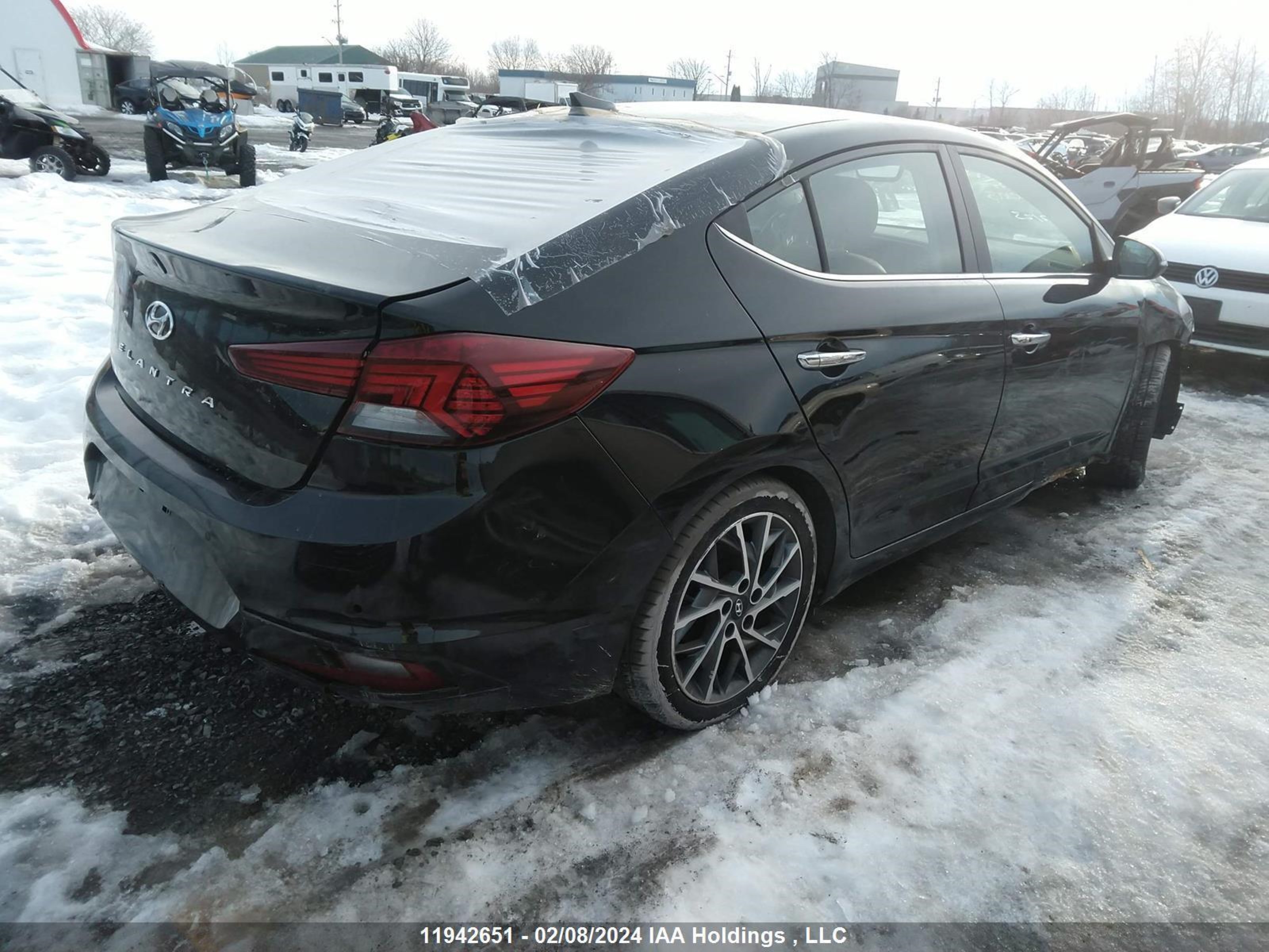 Photo 4 VIN: KMHD84LF6KU876693 - HYUNDAI ELANTRA 