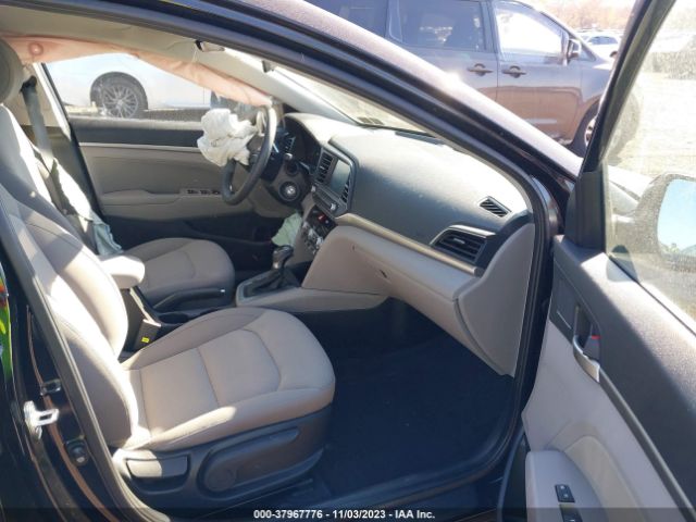 Photo 4 VIN: KMHD84LF6LU946453 - HYUNDAI ELANTRA 