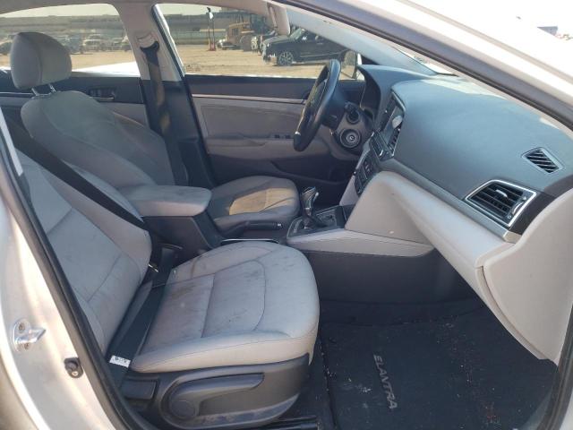 Photo 4 VIN: KMHD84LF7HU060715 - HYUNDAI ELANTRA SE 