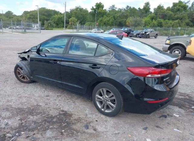 Photo 2 VIN: KMHD84LF7HU069687 - HYUNDAI ELANTRA 