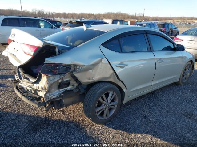 Photo 3 VIN: KMHD84LF7HU144419 - HYUNDAI ELANTRA 