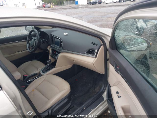 Photo 4 VIN: KMHD84LF7HU160362 - HYUNDAI ELANTRA 