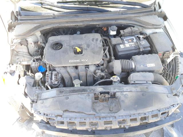 Photo 6 VIN: KMHD84LF7HU164900 - HYUNDAI ELANTRA SE 