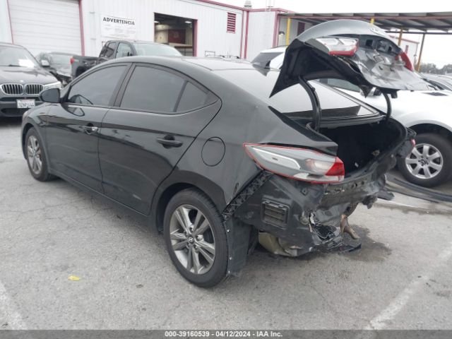 Photo 2 VIN: KMHD84LF7HU176447 - HYUNDAI ELANTRA 