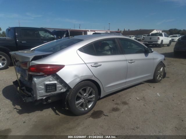 Photo 3 VIN: KMHD84LF7HU179946 - HYUNDAI ELANTRA 