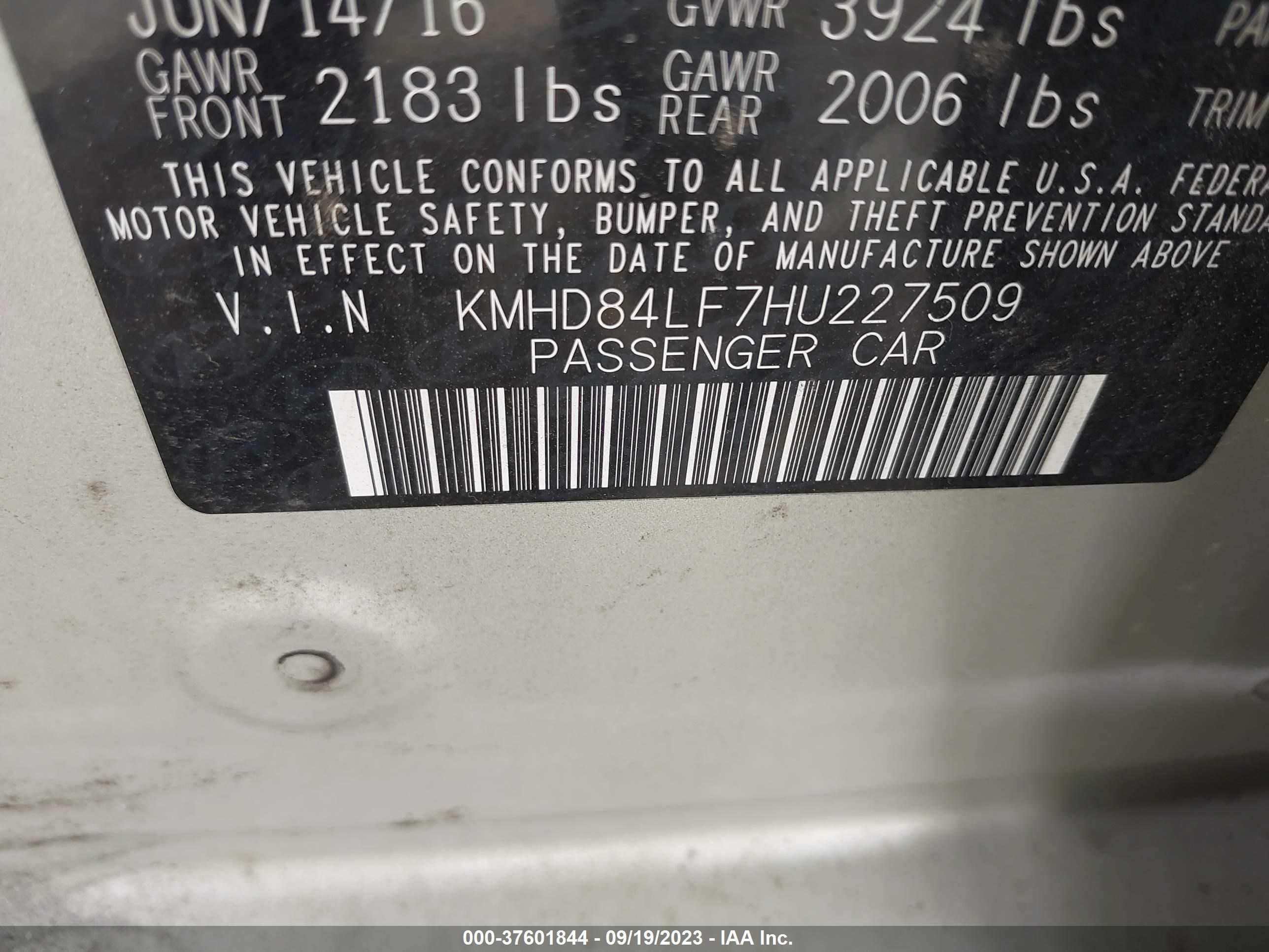 Photo 8 VIN: KMHD84LF7HU227509 - HYUNDAI ELANTRA 