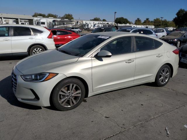 Photo 0 VIN: KMHD84LF7HU247517 - HYUNDAI ELANTRA SE 