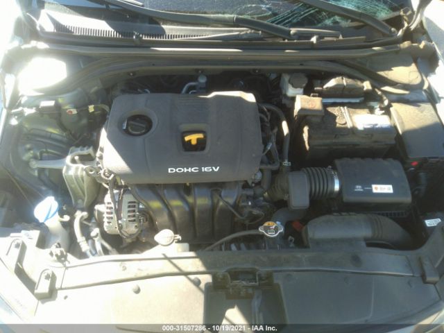 Photo 9 VIN: KMHD84LF7HU314018 - HYUNDAI ELANTRA 