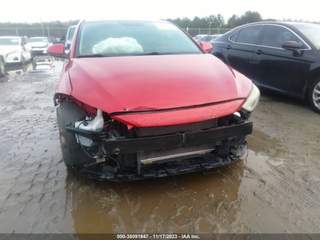 Photo 5 VIN: KMHD84LF7HU388393 - HYUNDAI ELANTRA 