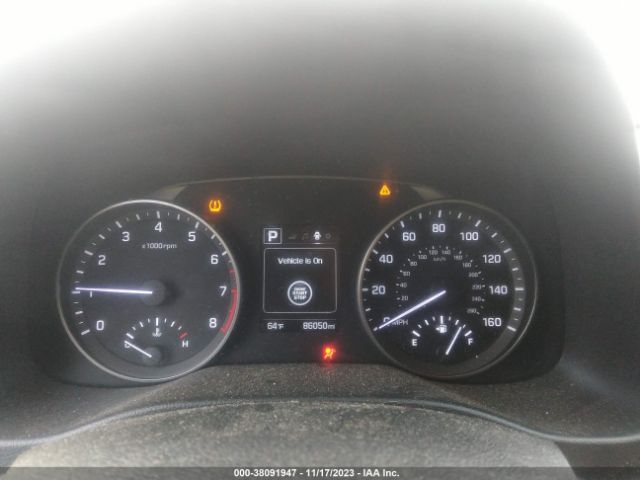 Photo 6 VIN: KMHD84LF7HU388393 - HYUNDAI ELANTRA 