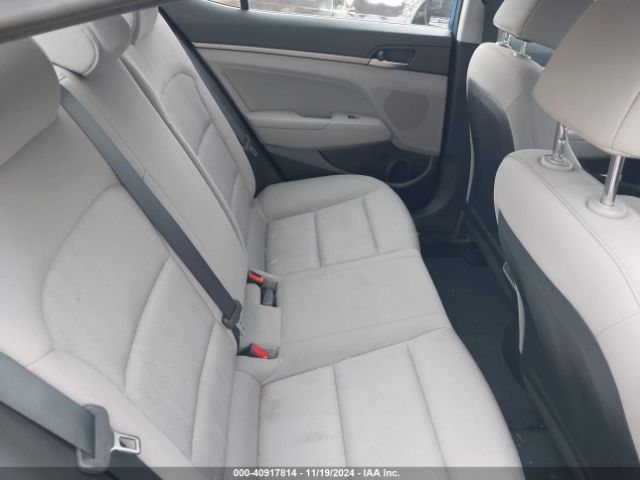 Photo 7 VIN: KMHD84LF7HU397210 - HYUNDAI ELANTRA 