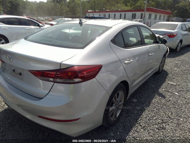 Photo 3 VIN: KMHD84LF7HU406097 - HYUNDAI ELANTRA 